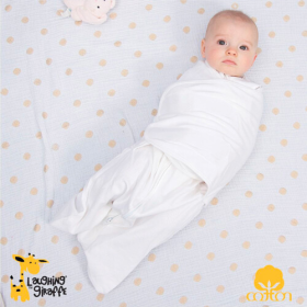 The Laughing Giraffe Baby Swaddling Sleep Sack (Color: White, size: 0-6M)